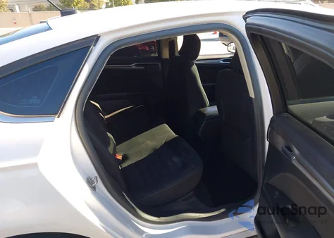 2017 Ford Fusion Se из США, поврежденный, VIN 3FA6P0HD3HR179911